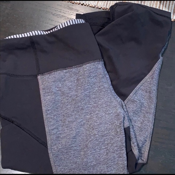 Hop To It Crop Full-On Luxtreme
Black Heathered - Picture 5 of 9